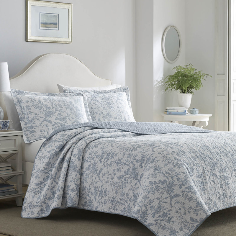 Laura Ashley Amberley Reversible Quilt Set by Laura Ashley Home